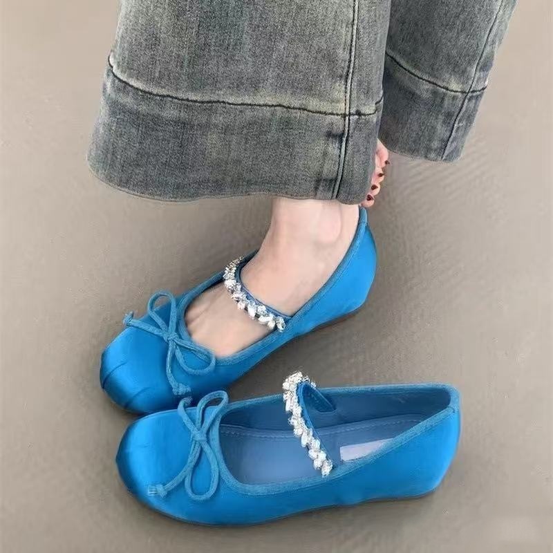 Butterfly Rubber Sheet - Sepatu Wanita Kasual Nyaman dengan Hiasan